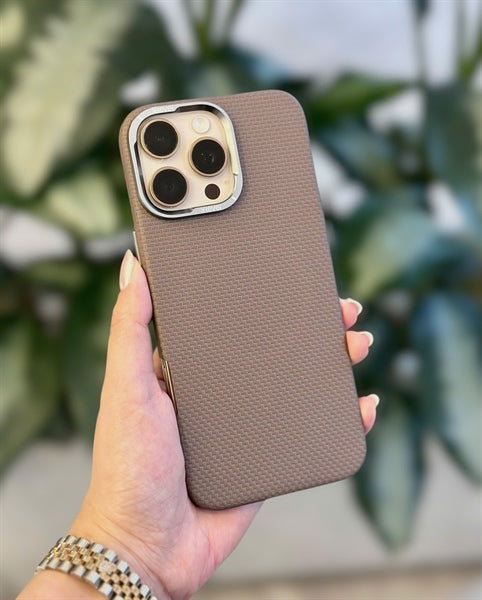 X‑Level Mars Collection Case for iPhone 16 Pro Max – Ultra‑Thin Carbon Fiber‑Texture